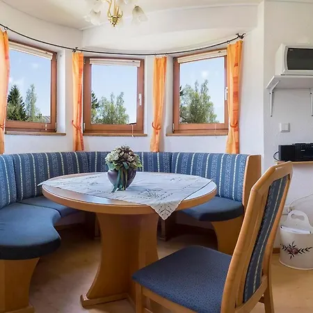 Mirabell Apartment *