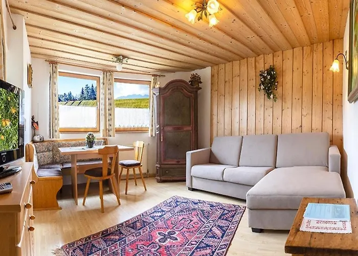 Mirabell Apartment *