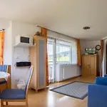 Mirabell Апартаменти *